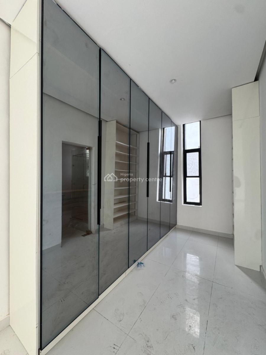 Capacious  4 Bedroom Townhouse with Bq, Communal Pool & Gym., Ikate, Lekki, Lagos, Terraced Duplex for Sale