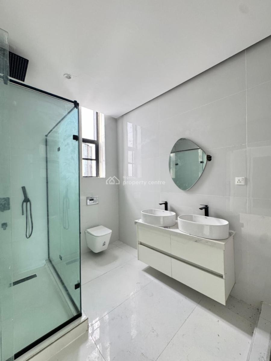 Capacious  4 Bedroom Townhouse with Bq, Communal Pool & Gym., Ikate, Lekki, Lagos, Terraced Duplex for Sale
