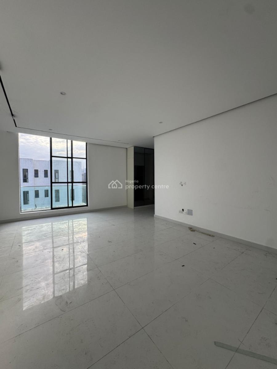 Capacious  4 Bedroom Townhouse with Bq, Communal Pool & Gym., Ikate, Lekki, Lagos, Terraced Duplex for Sale