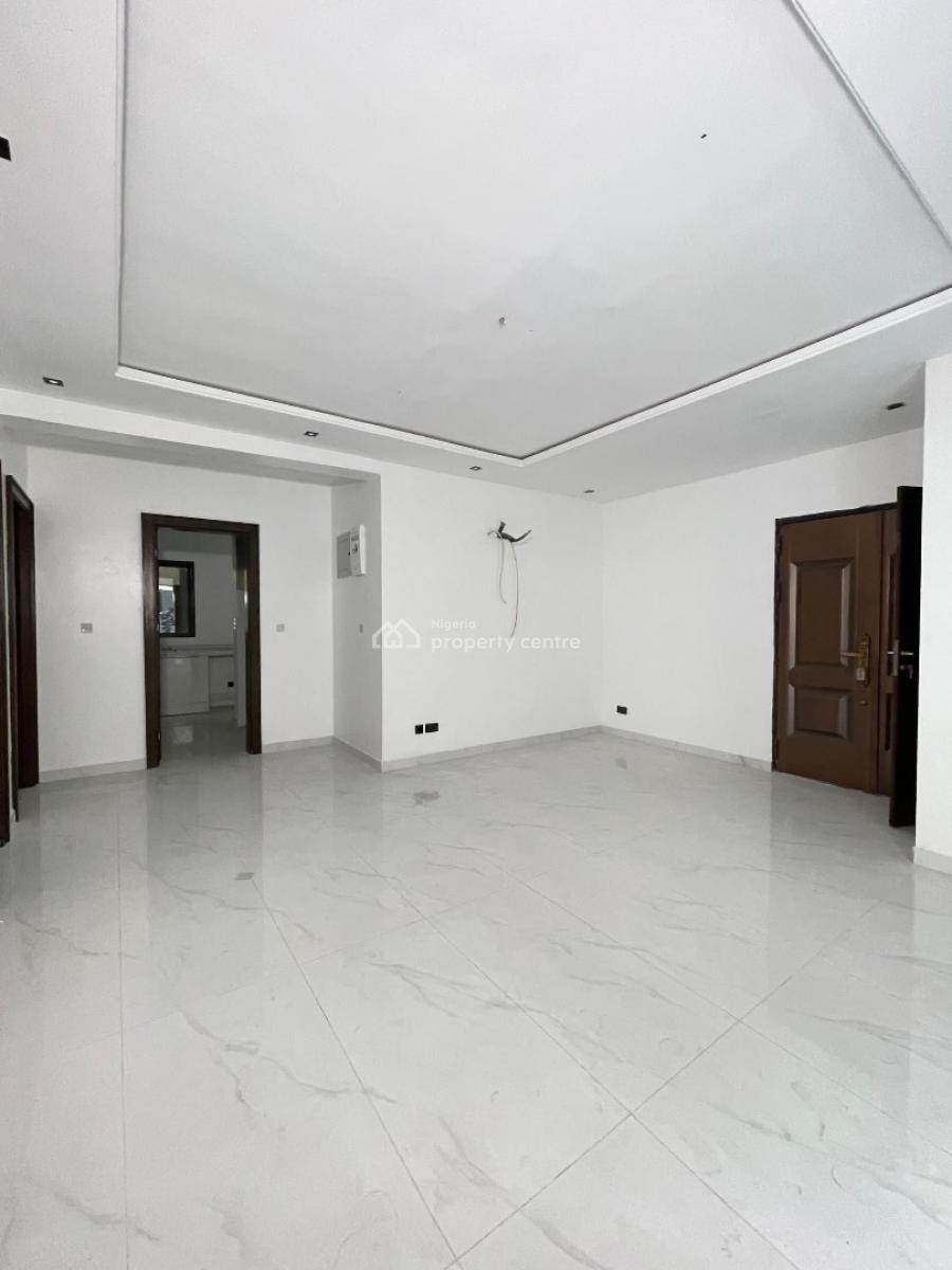 Lovely 2 Bedroom Maisonnette with Pool Gym and Elevator, Lekki Phase 1, Lekki, Lagos, Block of Flats for Sale