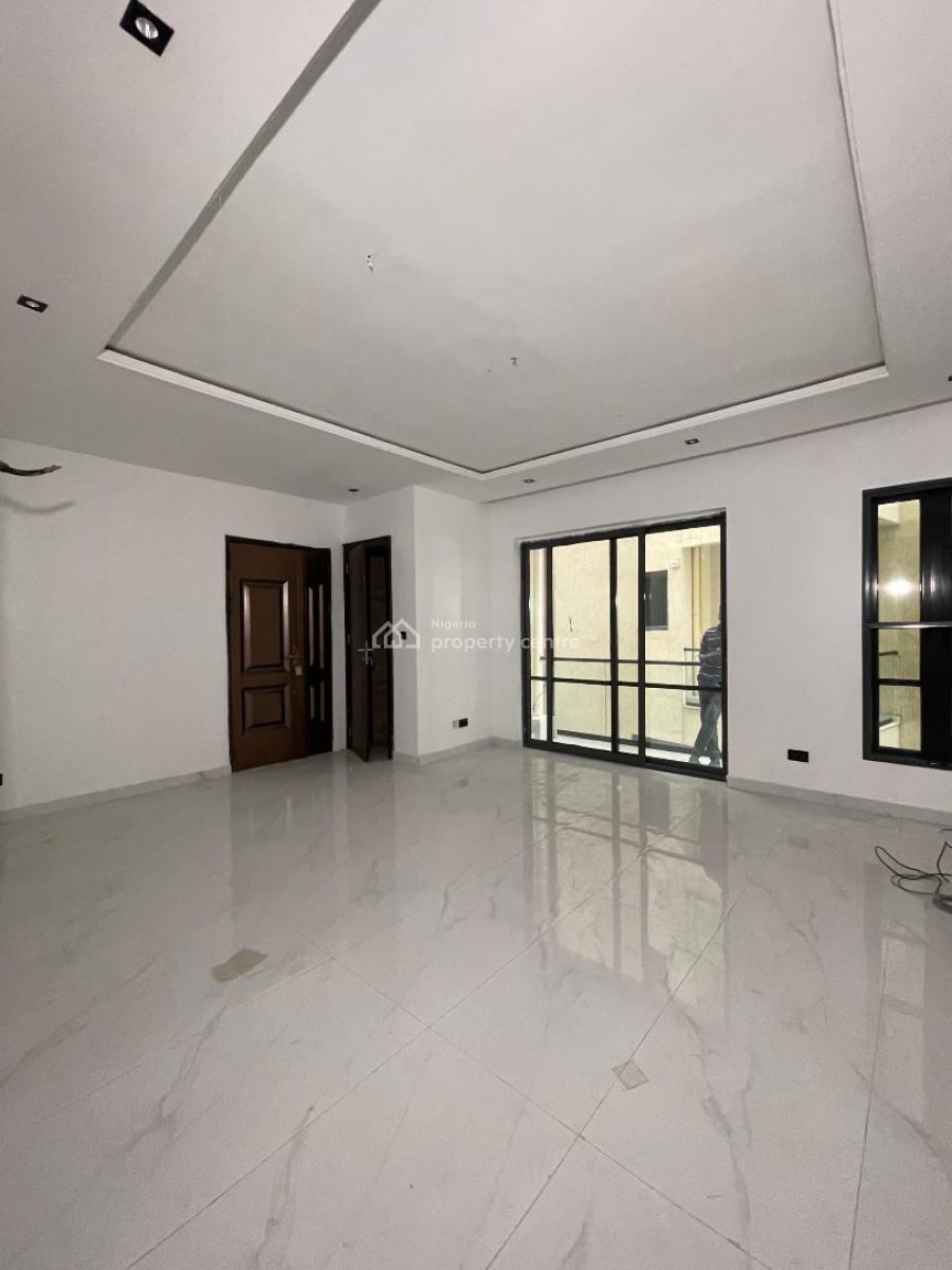 Lovely 2 Bedroom Maisonnette with Pool Gym and Elevator, Lekki Phase 1, Lekki, Lagos, Block of Flats for Sale