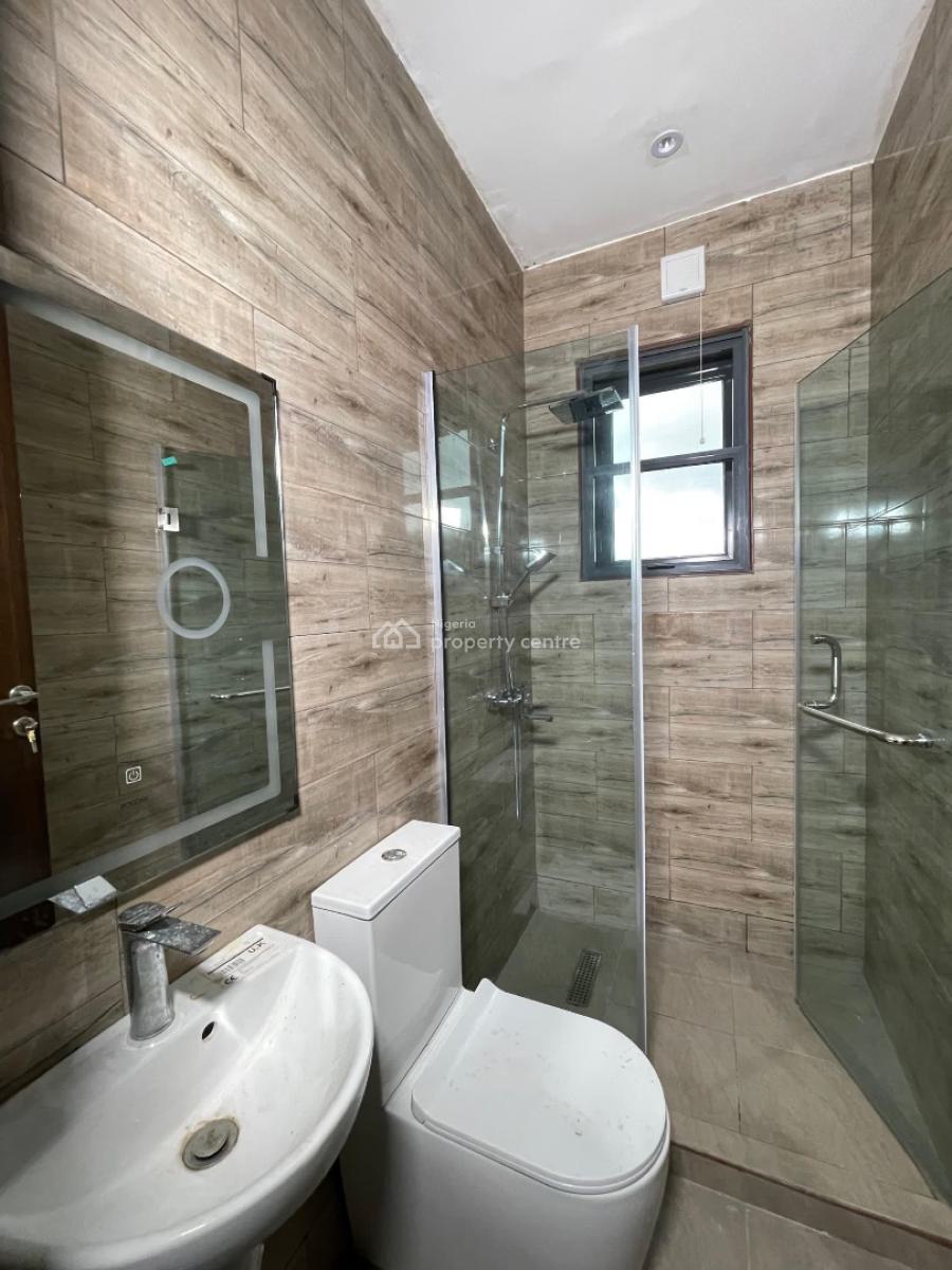 Lovely 2 Bedroom Maisonnette with Pool Gym and Elevator, Lekki Phase 1, Lekki, Lagos, Block of Flats for Sale