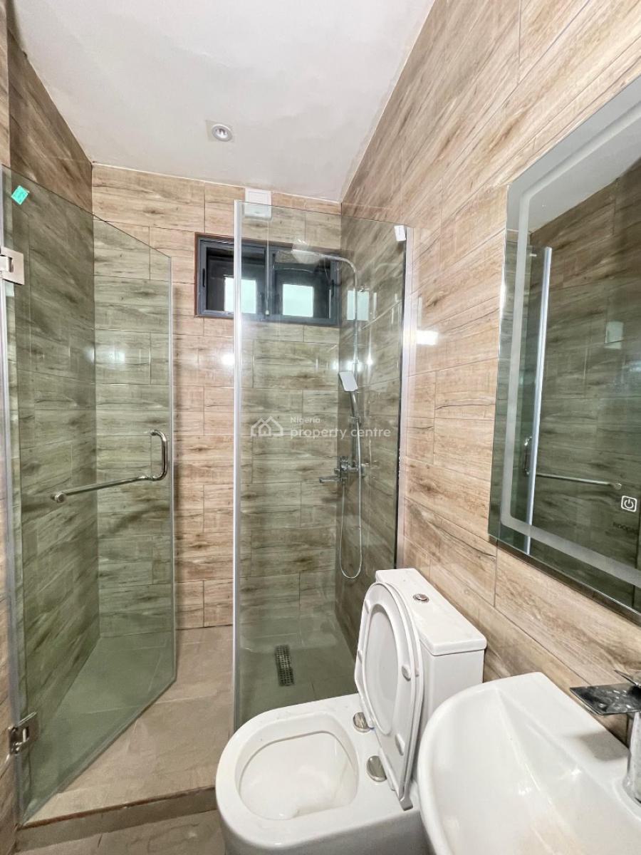 Lovely 2 Bedroom Maisonnette with Pool Gym and Elevator, Lekki Phase 1, Lekki, Lagos, Block of Flats for Sale