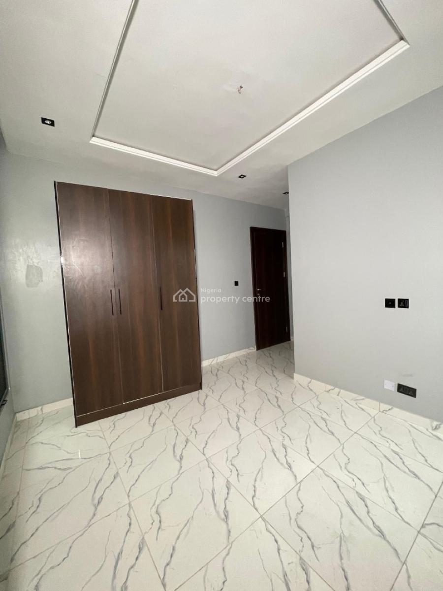 Lovely 2 Bedroom Maisonnette with Pool Gym and Elevator, Lekki Phase 1, Lekki, Lagos, Block of Flats for Sale