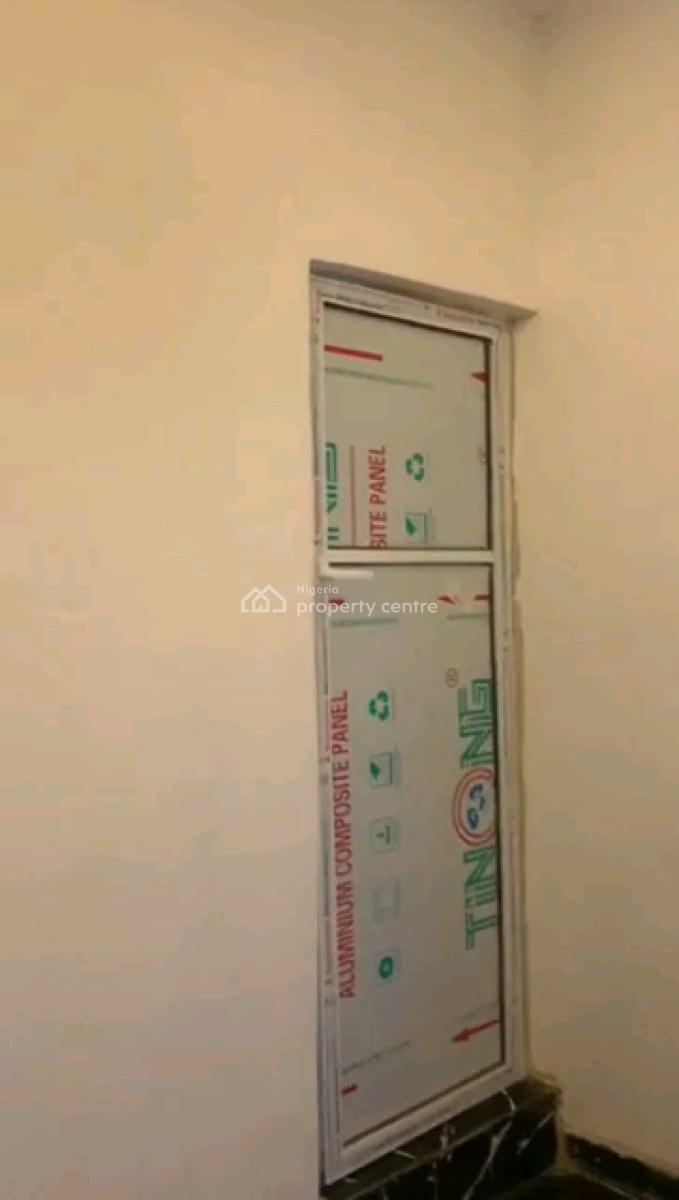 Very Decent and Spacious Upstairs Ready to Move in Roomself Apartment, Abule Ijesha, Yaba, Lagos, Self Contain (single Rooms) for Rent