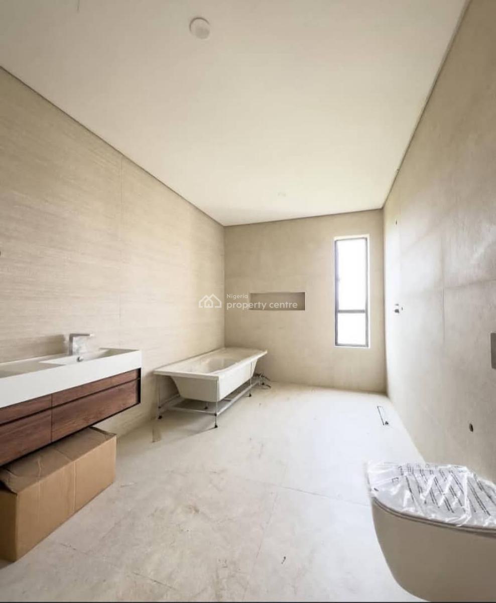 Spacious 5  Bedroom Terrace Available, Banana Island, Ikoyi, Lagos, Terraced Duplex for Rent