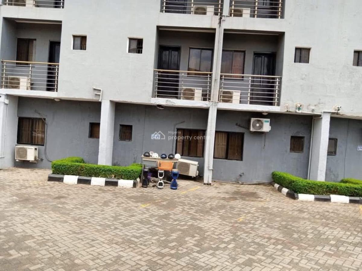 Luxury Hotel of 25 Rooms in Igando, Oladun Street, Igando, Alimosho, Lagos, Hotel / Guest House for Sale