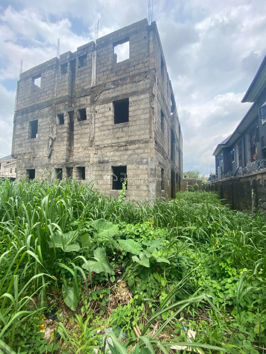 2 Bedroom Block of Flats with a 2 Bedroom Bungalow Bq (unfinished), Orji Off Okigwe Rd, Owerri North, Imo, Block of Flats for Sale