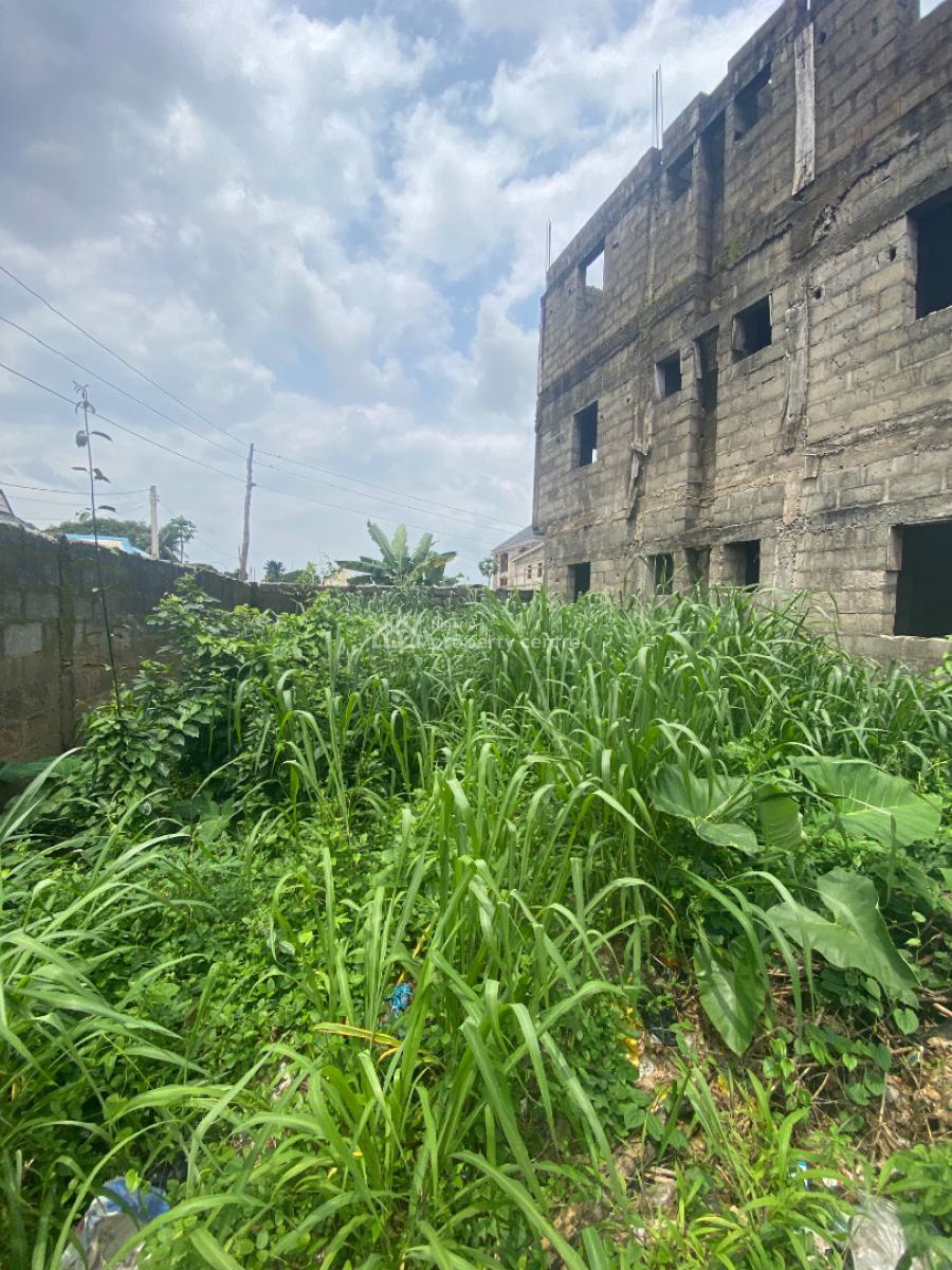 2 Bedroom Block of Flats with a 2 Bedroom Bungalow Bq (unfinished), Orji Off Okigwe Rd, Owerri North, Imo, Block of Flats for Sale