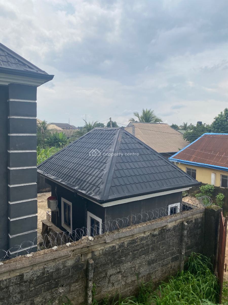 2 Bedroom Block of Flats with a 2 Bedroom Bungalow Bq (unfinished), Orji Off Okigwe Rd, Owerri North, Imo, Block of Flats for Sale