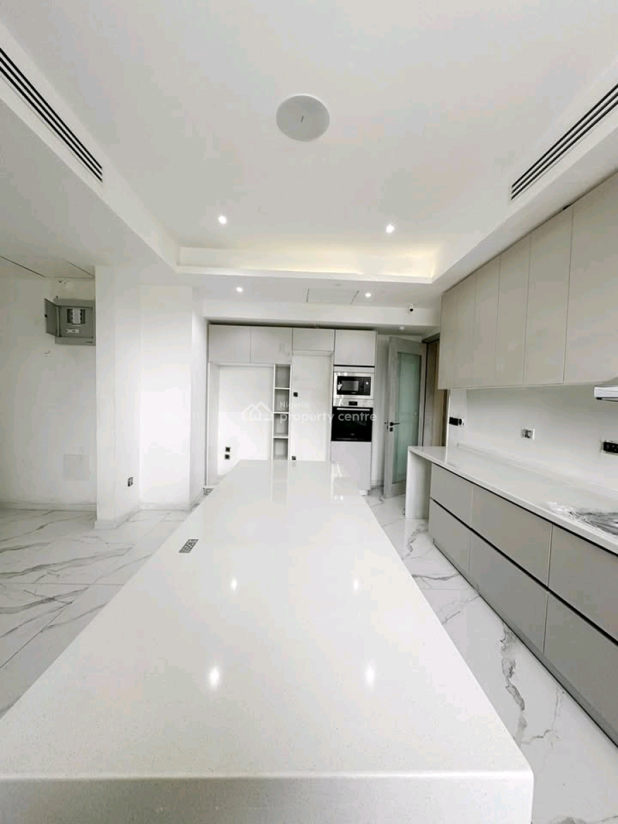 Luxury 4 Bedroom Flat *  Location:*ikoyi  *facilities:*  - St, Ikoyi, Lagos, House for Rent