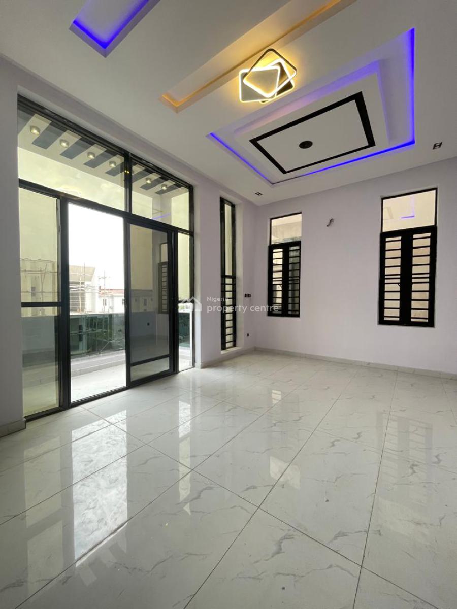 Lovely 2 Bedroom Apartment with Pool and Elevator, Lekki Phase 1, Lekki, Lagos, Flat / Apartment for Sale