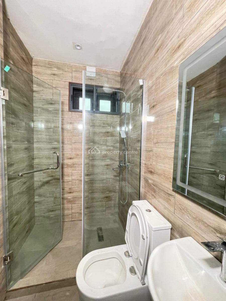 Luxury 2 Bedroom Maisonnette with Elevator and Gym, Lekki Phase 1, Lekki, Lagos, House for Sale
