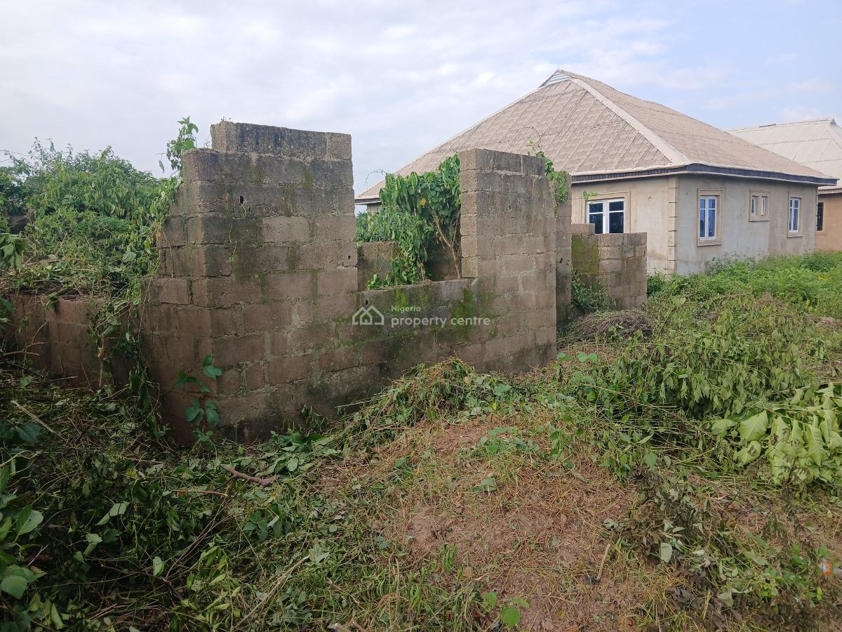 Well Located Half Plot of Land with a 3bedroom Foundation, Ademilokun Area 2 Road, Aroro Kole, Arulogun, Ojoo, Ibadan, Oyo, Residential Land for Sale