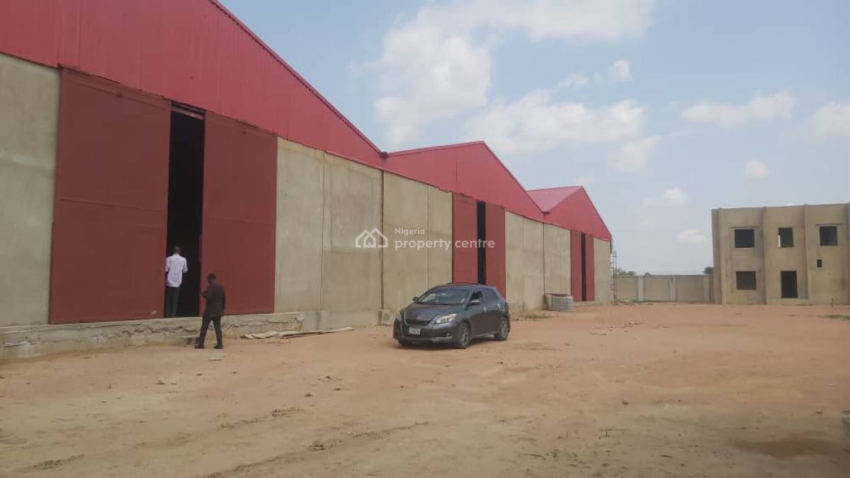 3 Bay Warehouse, Tokarawa, Off Hadeja Road, Kano Municipal, Kano, Warehouse for Rent