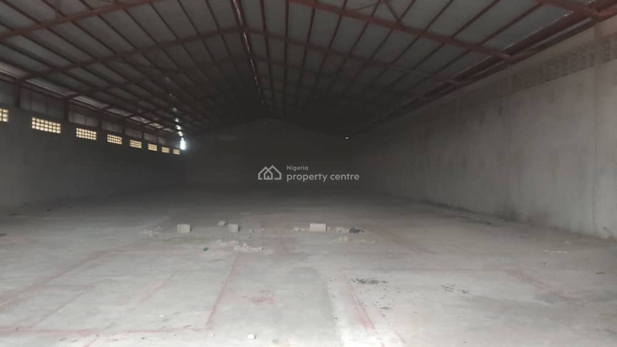 3 Bay Warehouse, Tokarawa, Off Hadeja Road, Kano Municipal, Kano, Warehouse for Rent