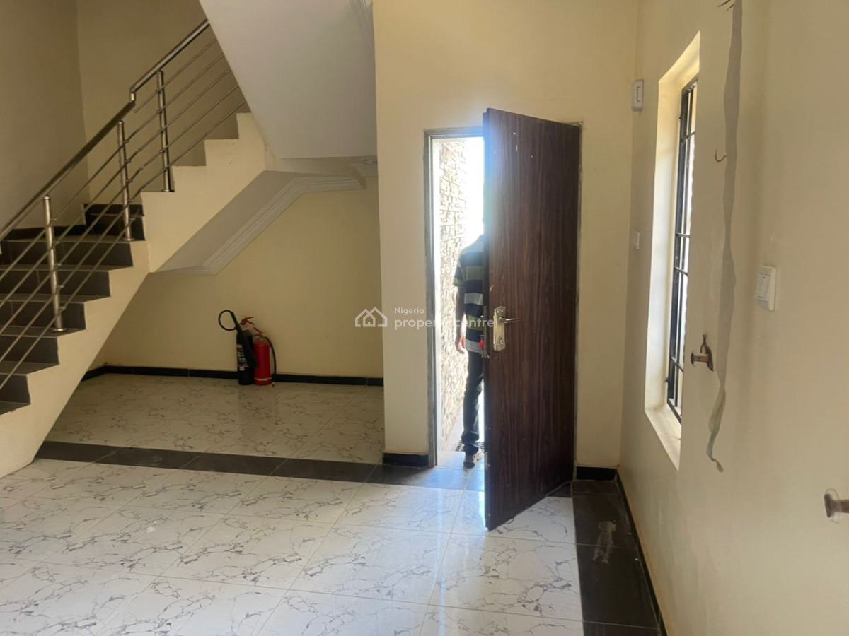 Tastfully Built 3bedroom Terrace, By Suncity, Galadimawa, Abuja, Terraced Duplex for Rent