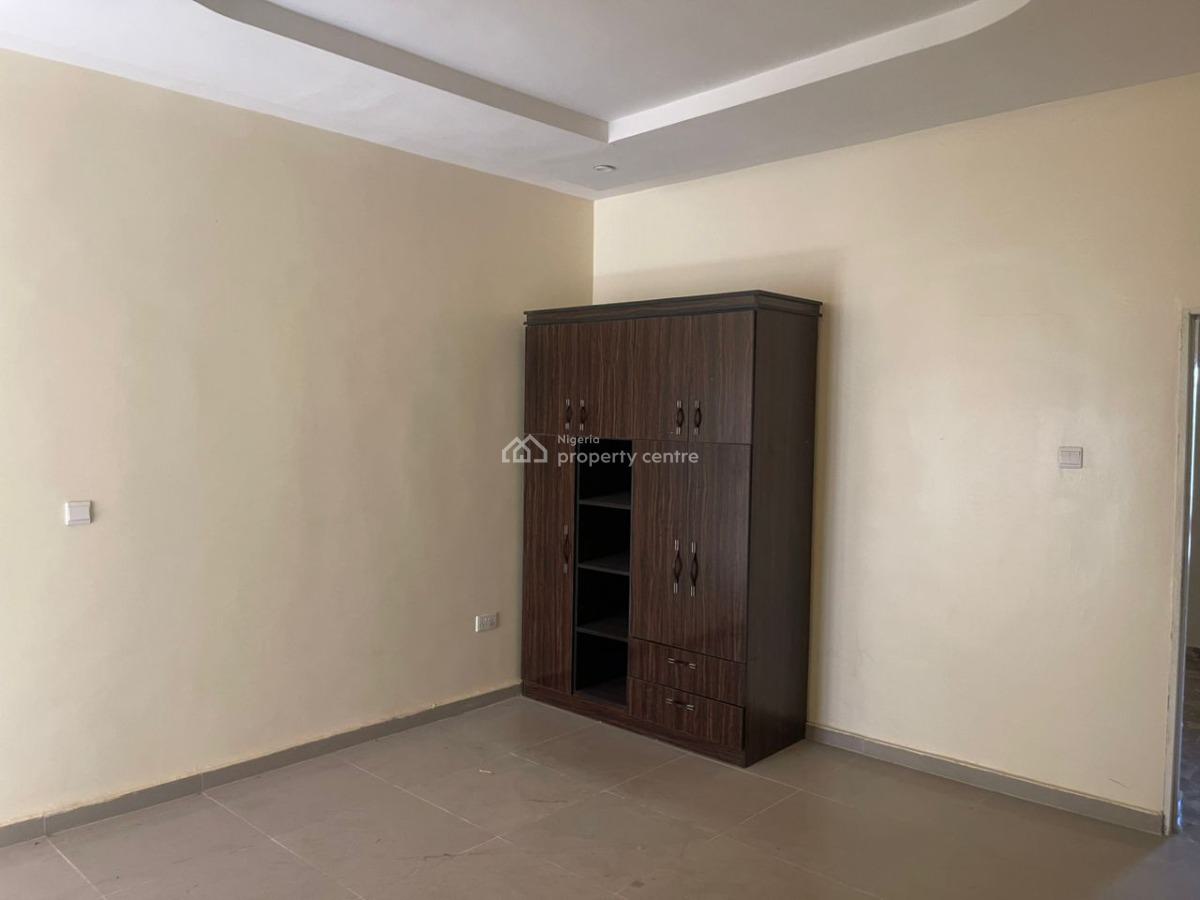 Tastfully Built 3bedroom Terrace, By Suncity, Galadimawa, Abuja, Terraced Duplex for Rent