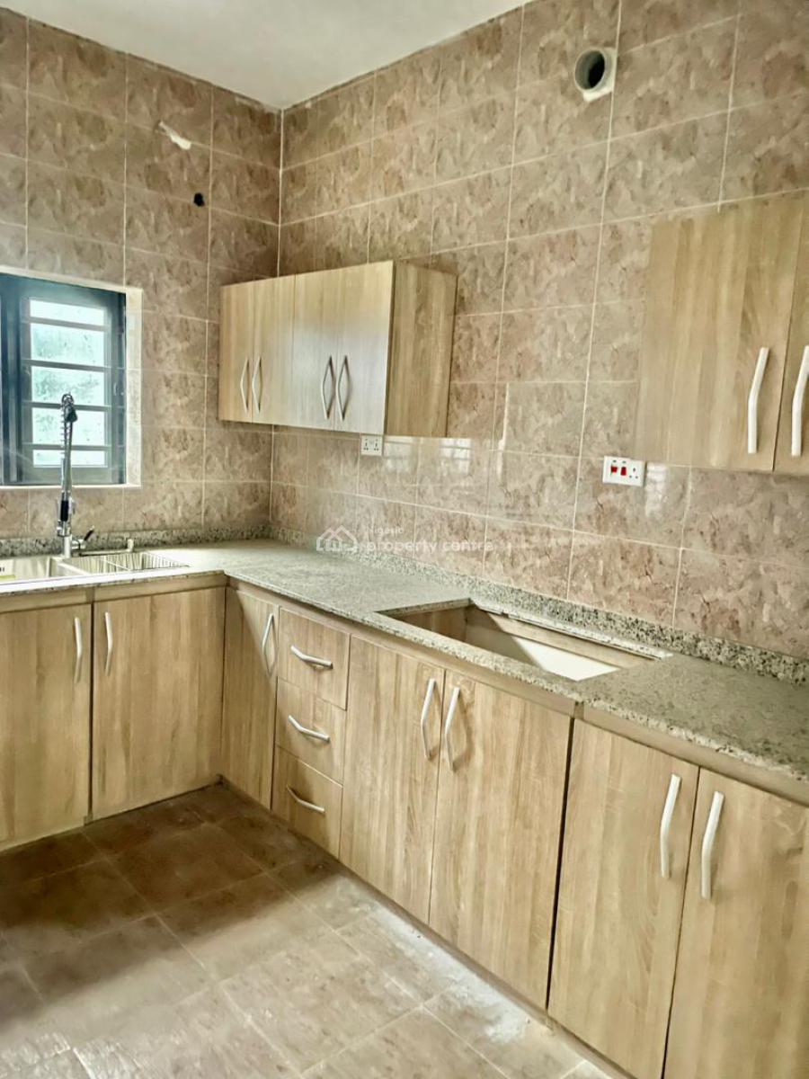 6 Duplex Separate Compound, Oshorun Estate, Opic, Isheri North, Lagos, Detached Duplex for Sale