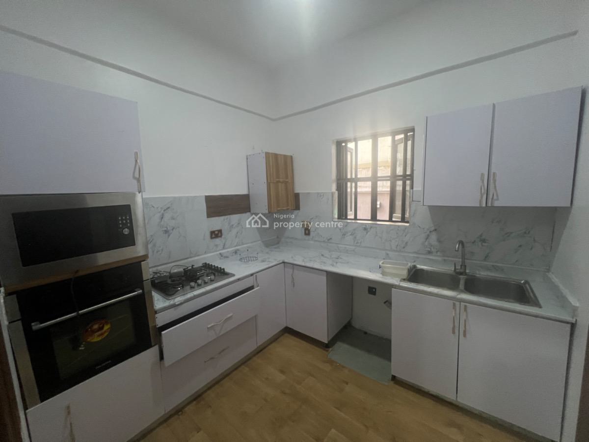 Room and Parlor; Mini Flat, Ikate, Ikate, Lekki, Lagos, Mini Flat (room and Parlour) for Rent
