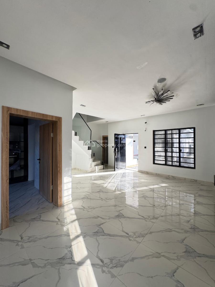 ️ Fully Serviced 4-bedroom Terrace Duplex with Bq, Ikota, Lekki, Lagos, Terraced Duplex for Sale