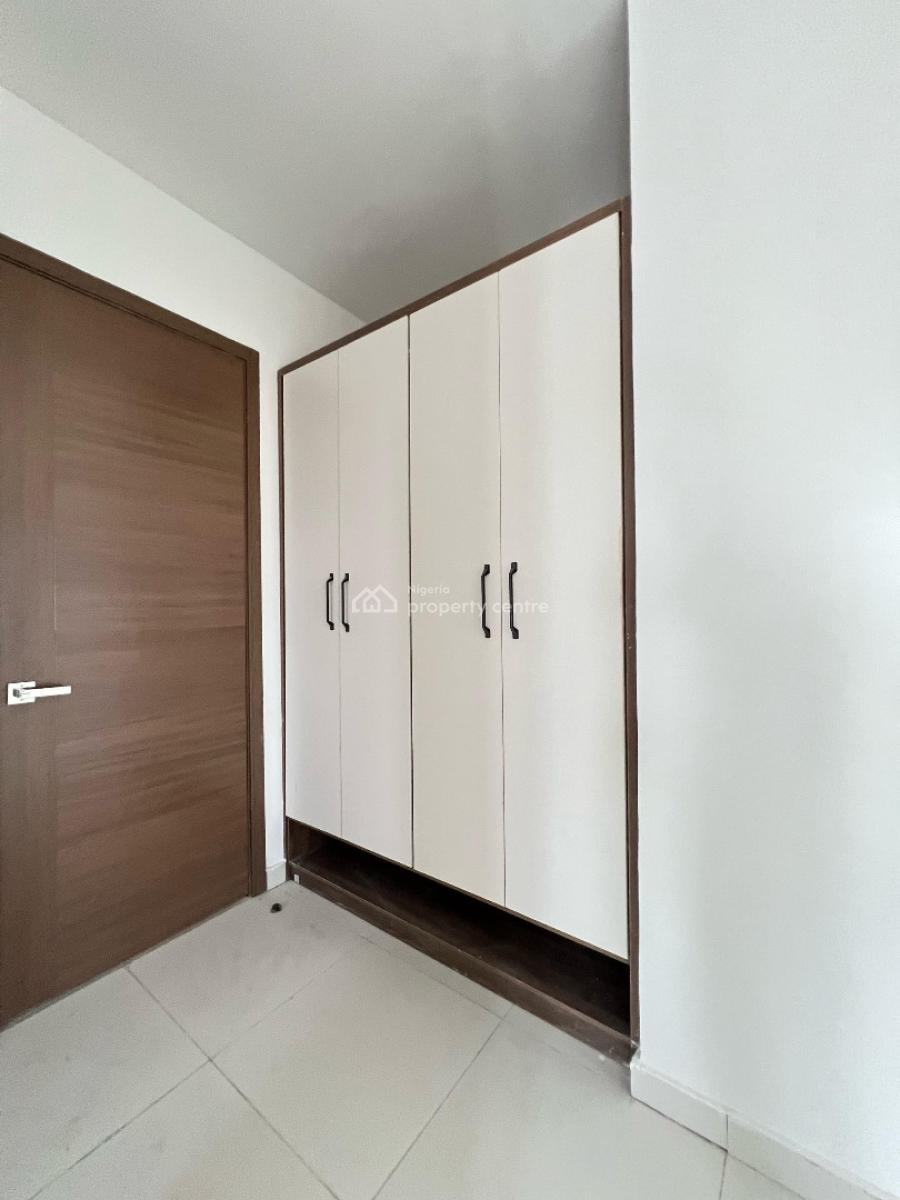 Luxury 2 Bedroom Apartment with an Elevator and Swimming Pool, Few Minutes Drive Away From Nike Art Gallery, Ikate, Lekki, Lagos, Flat / Apartment for Sale
