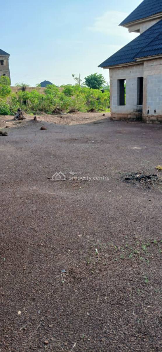 Distress 4-bedroom Detached Bungalow + Penthouse 70% Completed, Adoration Road, Emene, Enugu, Enugu, Detached Bungalow for Sale