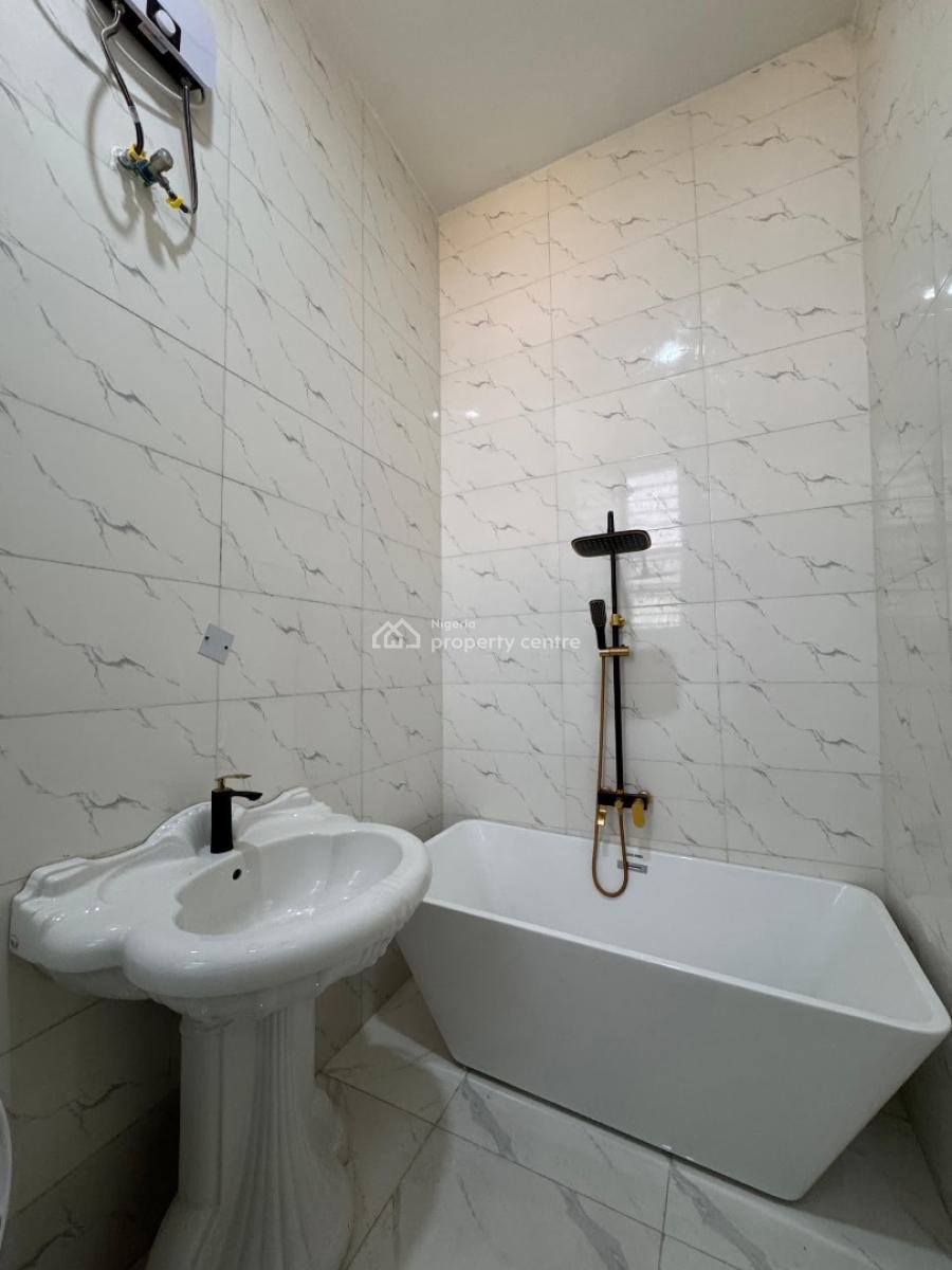 Stunning 4-bedroom Semi-detached Duplex with Bq, Ikota, Lekki, Lagos, Semi-detached Duplex for Sale