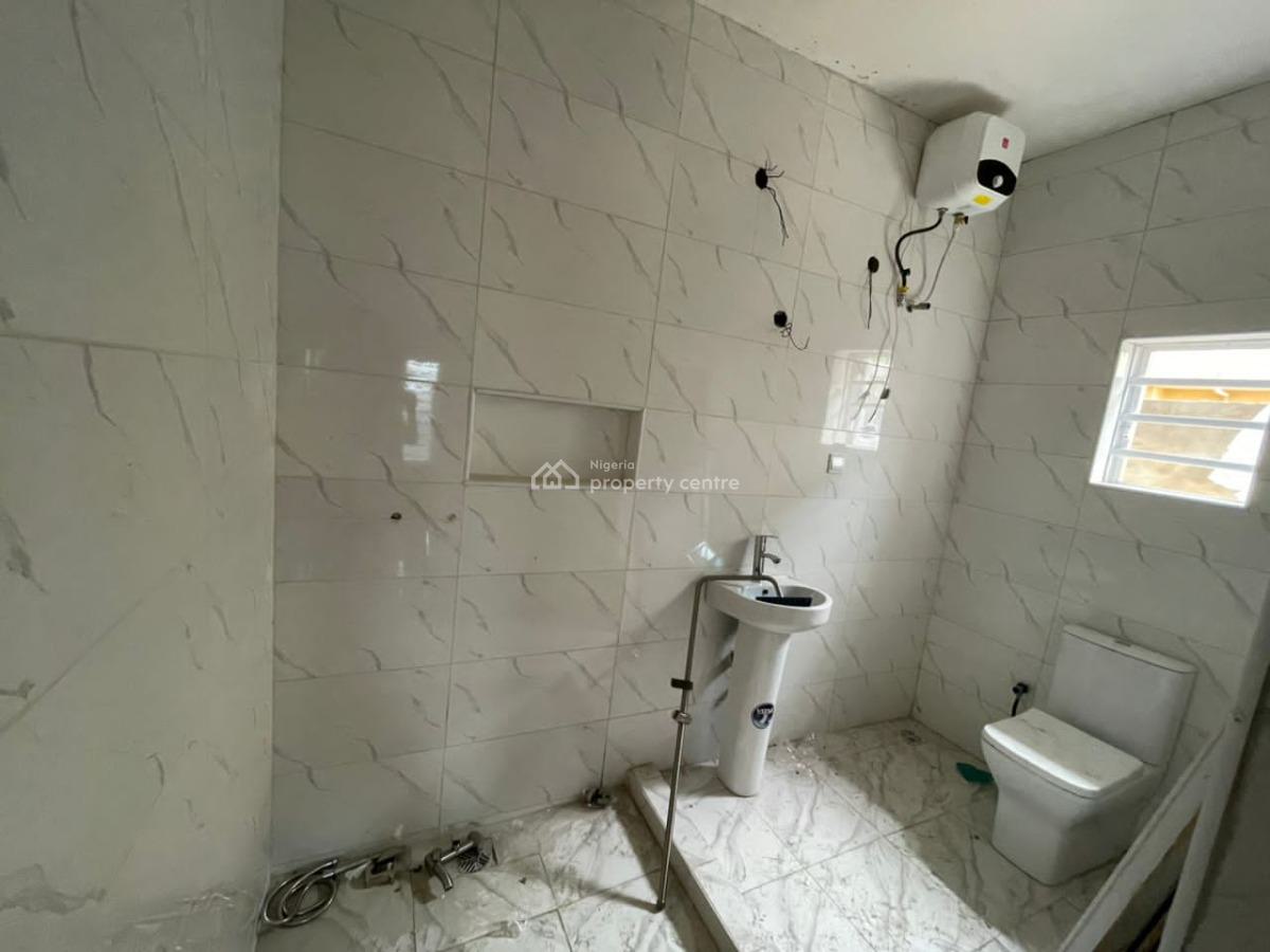 6 Flat Building Full Plot of Land., Opic, Isheri North, Lagos, Block of Flats for Sale