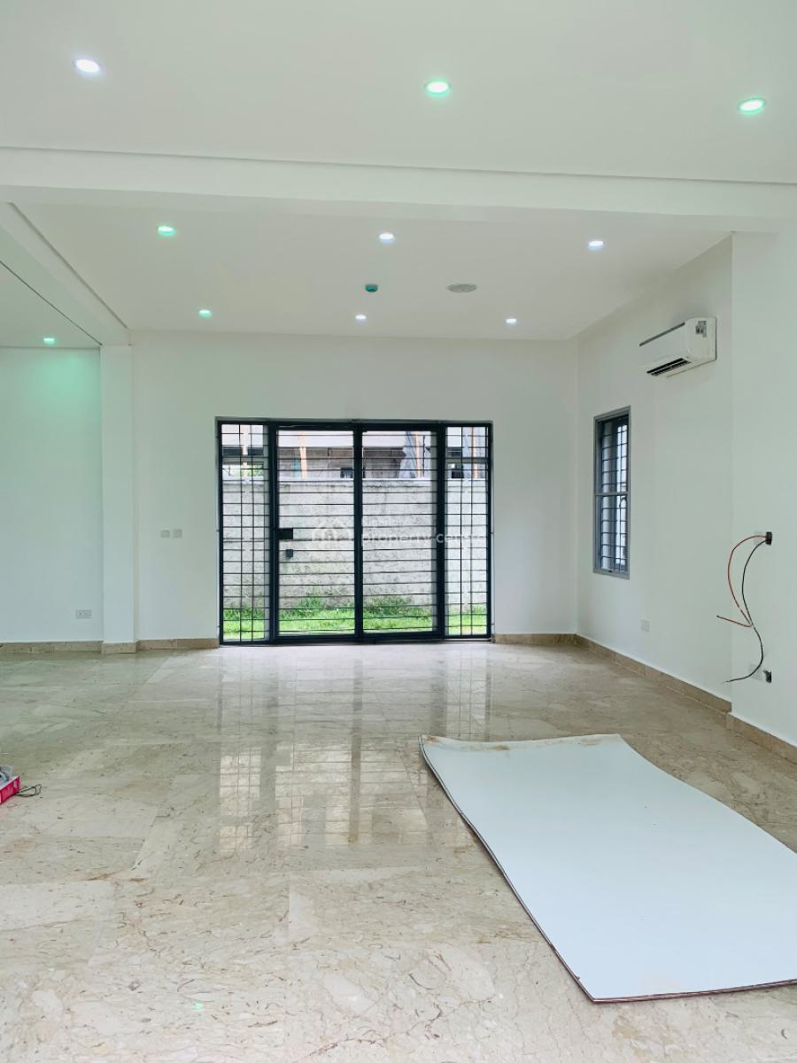 Exquisitely Carved Luxury 5 Bed Duplex and Bq, Lekki Phase 1, Lekki, Lagos, Detached Duplex for Sale