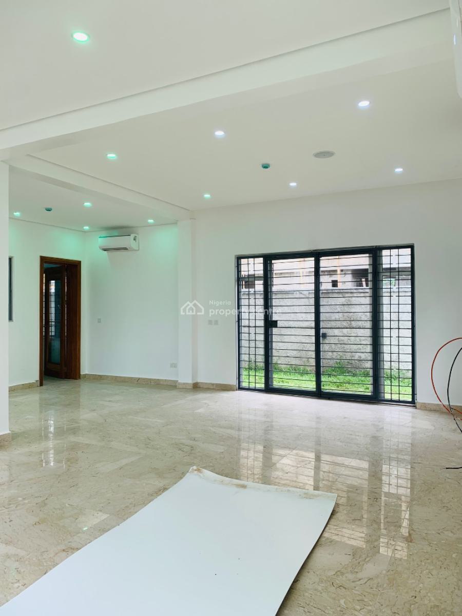 Exquisitely Carved Luxury 5 Bed Duplex and Bq, Lekki Phase 1, Lekki, Lagos, Detached Duplex for Sale