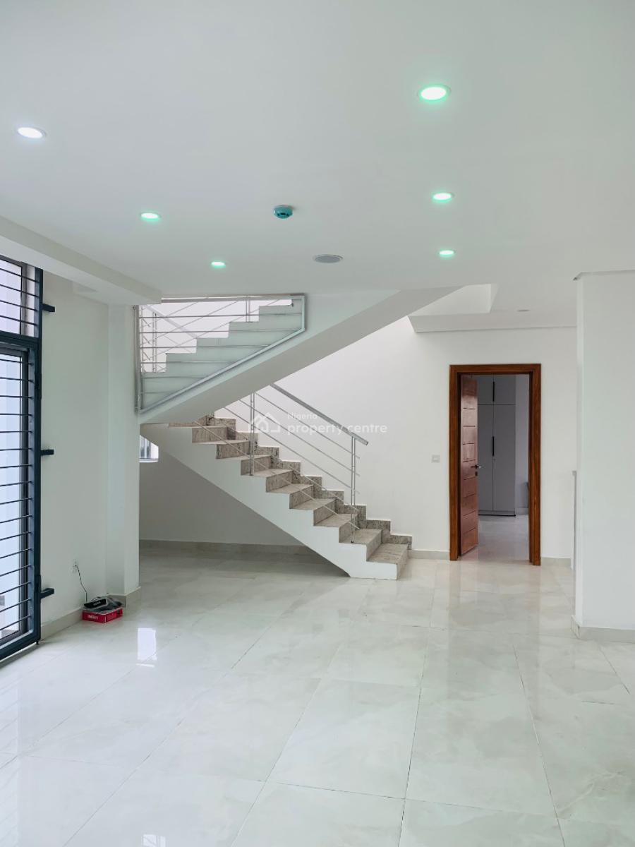 Exquisitely Carved Luxury 5 Bed Duplex and Bq, Lekki Phase 1, Lekki, Lagos, Detached Duplex for Sale