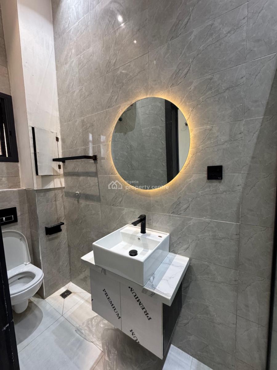 Brand New 2 Bedroom Apartment, Lekki Phase 1, Lekki, Lagos, Flat / Apartment for Rent