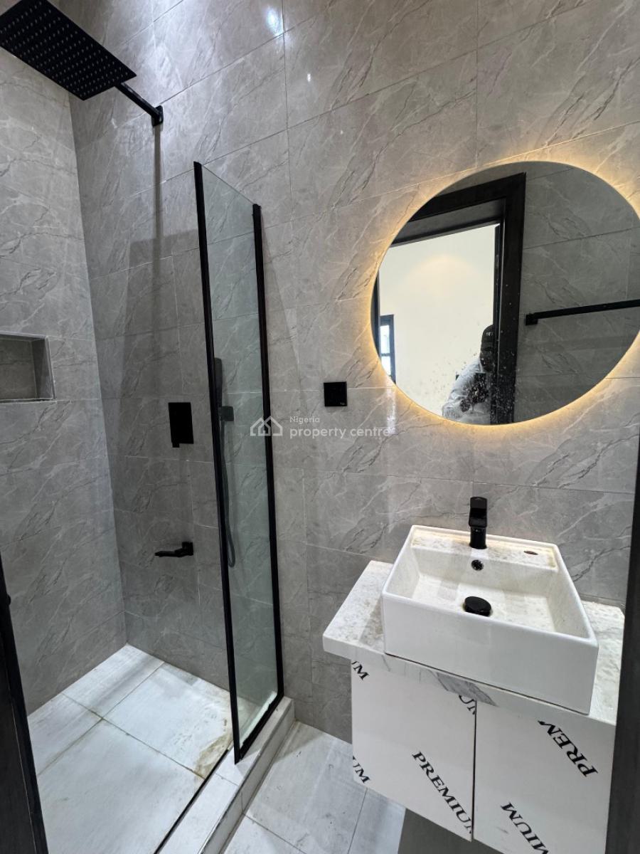Brand New 2 Bedroom Apartment, Lekki Phase 1, Lekki, Lagos, Flat / Apartment for Rent