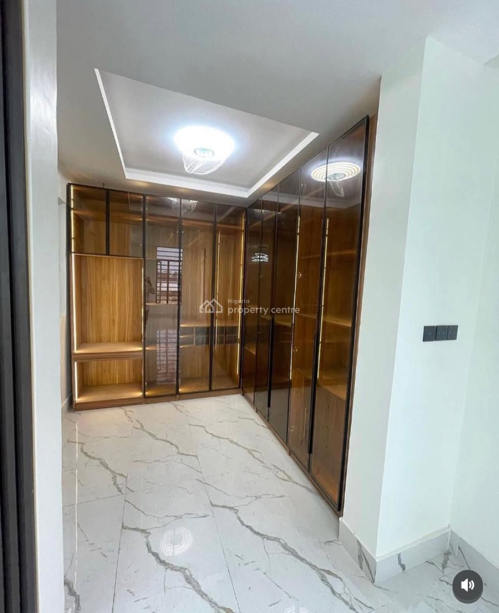 Luxury 5-bedroom Fully Detached Duplex with Pool & Bq, Lekki Phase 1, Lekki, Lagos, Detached Duplex for Sale