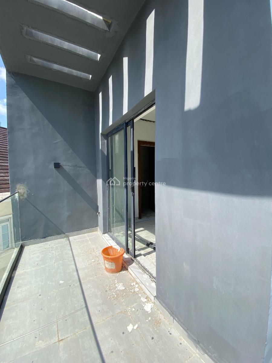 Lovely 3-bedroom Penthouse, Ikota, Lekki, Lagos, Detached Duplex for Sale