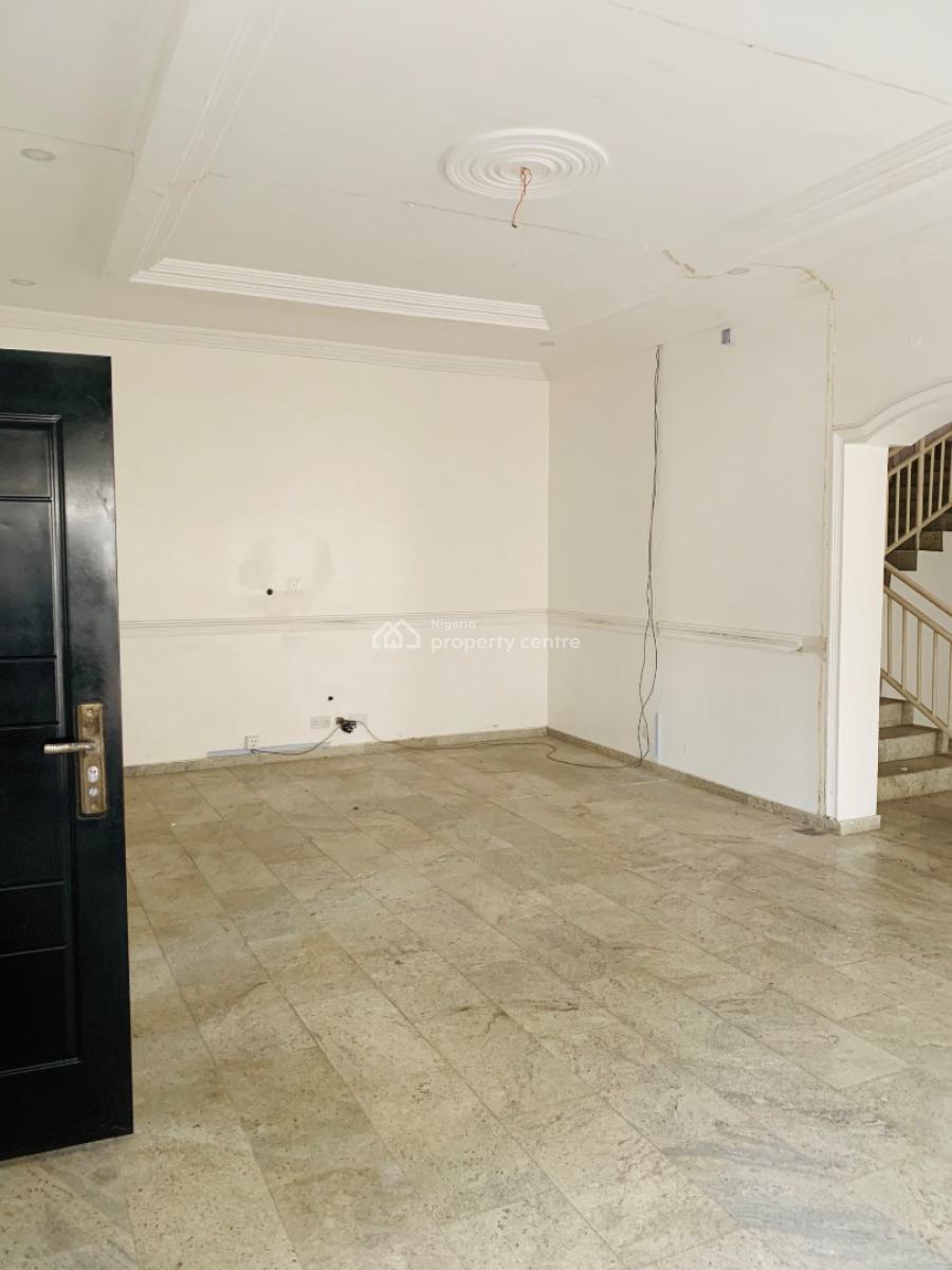 Neat and Standard 5 Bed Duplex with Bq, Lekki Phase 1, Lekki, Lagos, Semi-detached Duplex for Rent