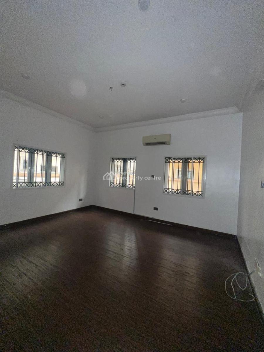 Well Maintained 1bedroom Flat, Chevron Drive, Lekki, Lagos, Mini Flat (room and Parlour) for Rent