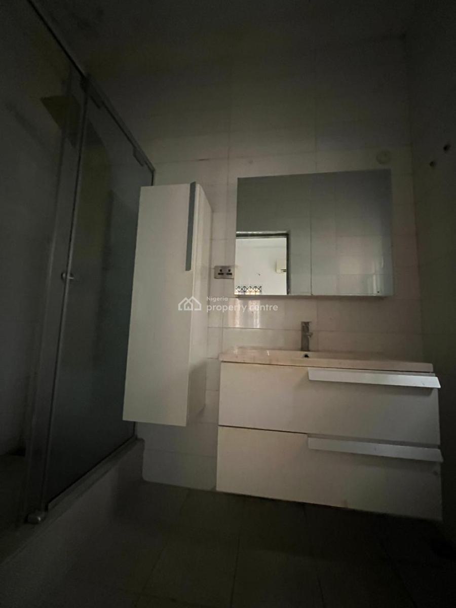 Well Maintained 1bedroom Flat, Chevron Drive, Lekki, Lagos, Mini Flat (room and Parlour) for Rent