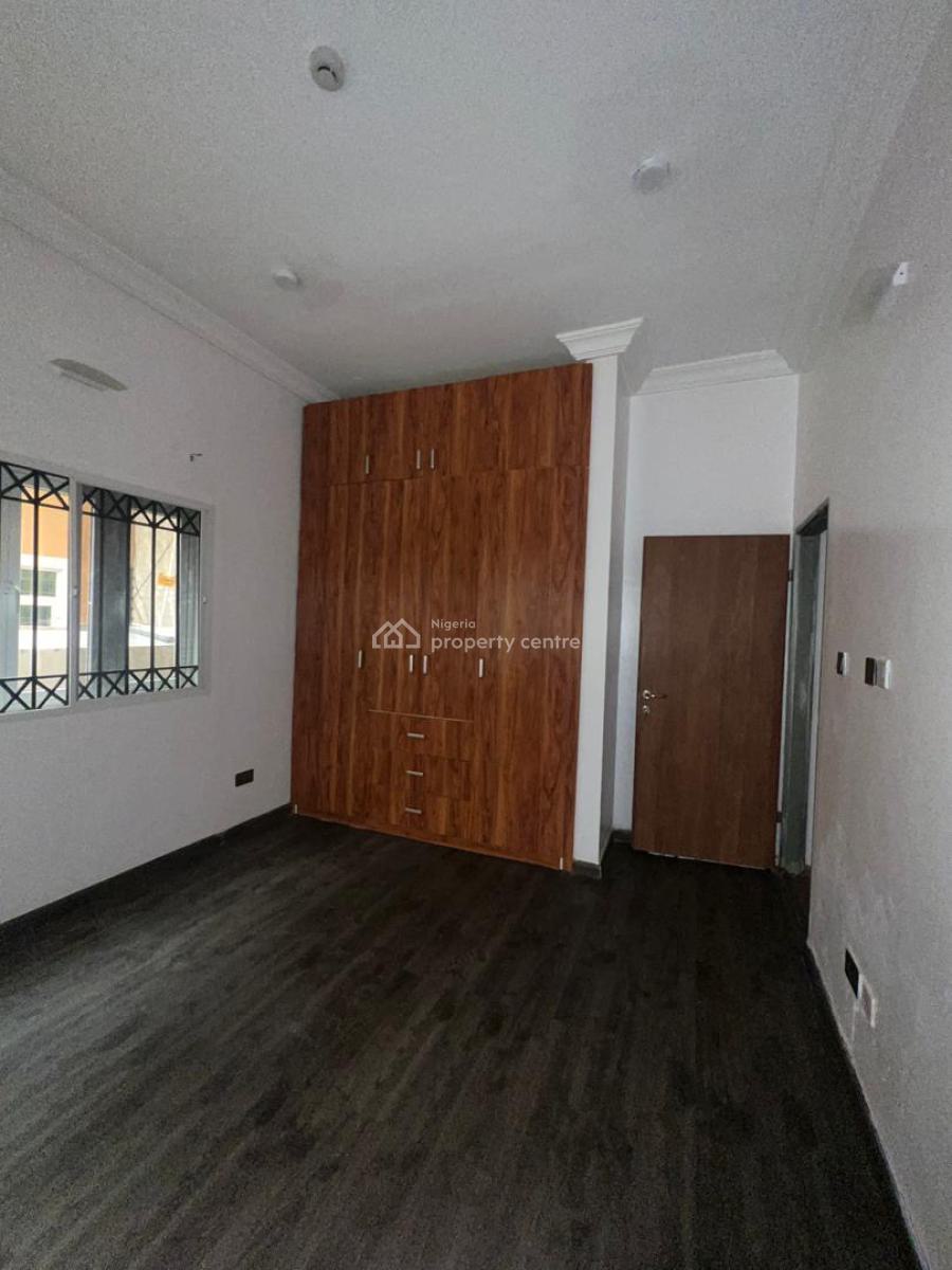 Well Maintained 1bedroom Flat, Chevron Drive, Lekki, Lagos, Mini Flat (room and Parlour) for Rent