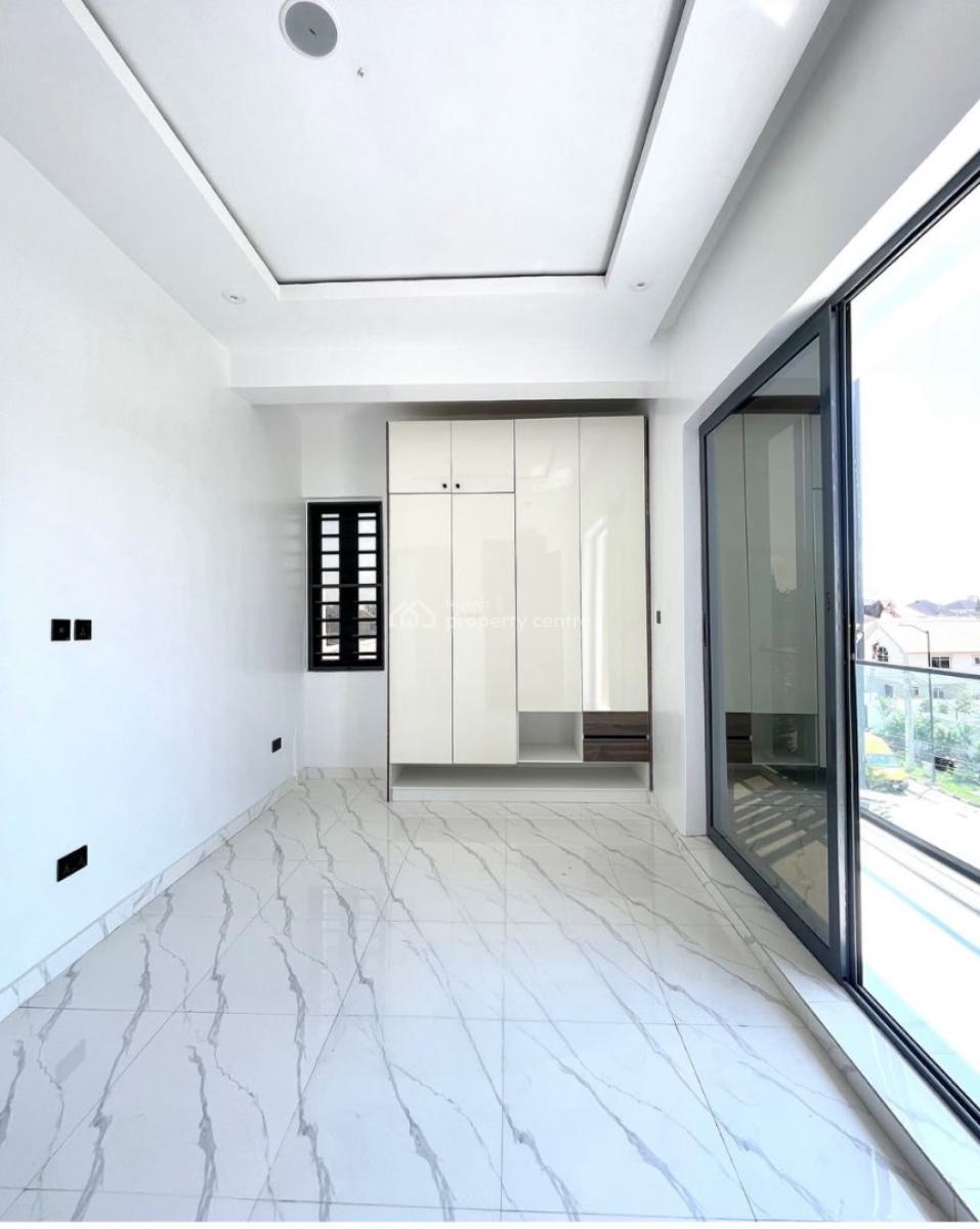 Luxury 2 Bed and 3 Bed with Pool , Gym and 2hrs O Light, Lekki Phase 1, Lekki Phase 1, Lekki, Lagos, Flat / Apartment for Sale