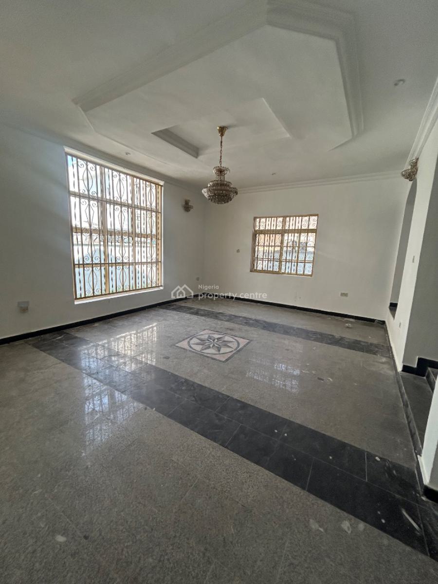Well Maintained Spacious 5 Bedroom Detached Duplex, Lekki Phase 1, Lekki, Lagos, Detached Duplex for Rent