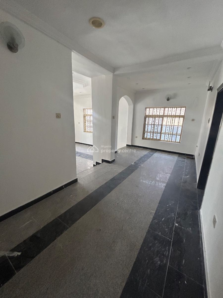 Well Maintained Spacious 5 Bedroom Detached Duplex, Lekki Phase 1, Lekki, Lagos, Detached Duplex for Rent