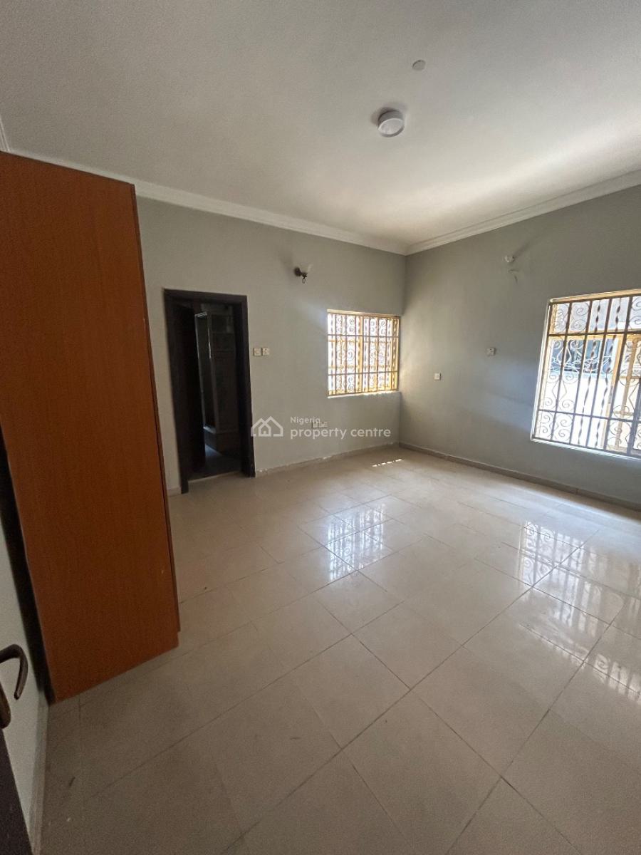 Well Maintained Spacious 5 Bedroom Detached Duplex, Lekki Phase 1, Lekki, Lagos, Detached Duplex for Rent
