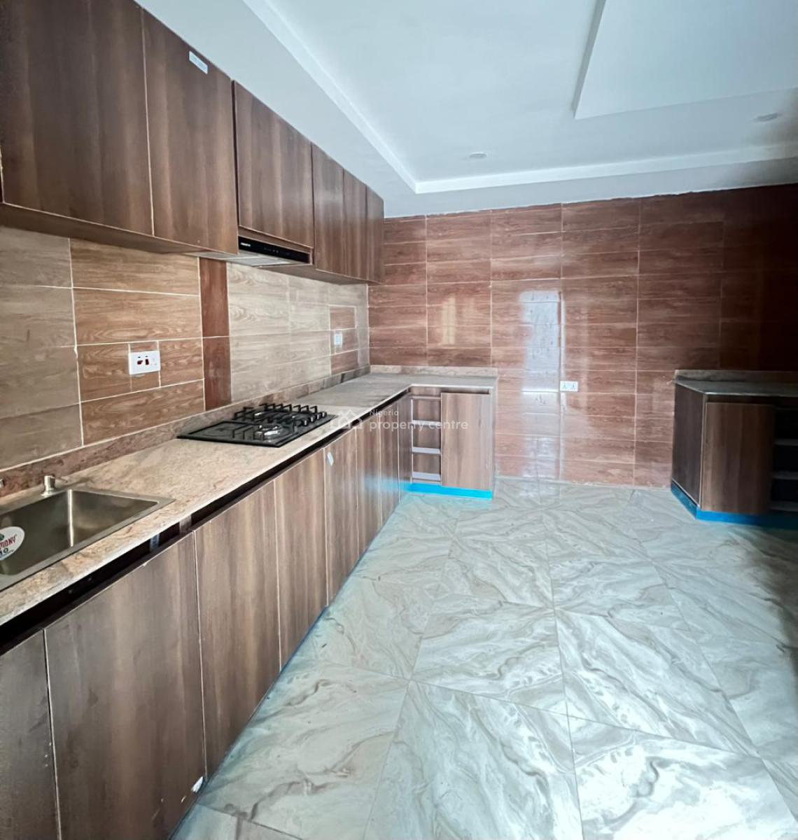 4 Bed Semidetached, Lekki Phase 1, Lekki, Lagos, Semi-detached Duplex for Rent