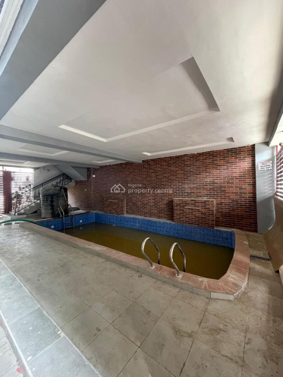 Spacious 4 Bedroom, Lekki Phase 1, Lekki, Lagos, Terraced Duplex for Sale