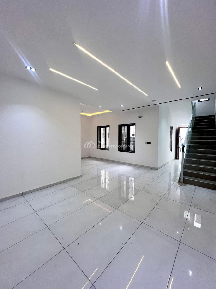 Well Finished 4 Bedroom Terrace Duplex with a Bq, Lekki Phase 1, Lekki, Lagos, Terraced Duplex for Sale