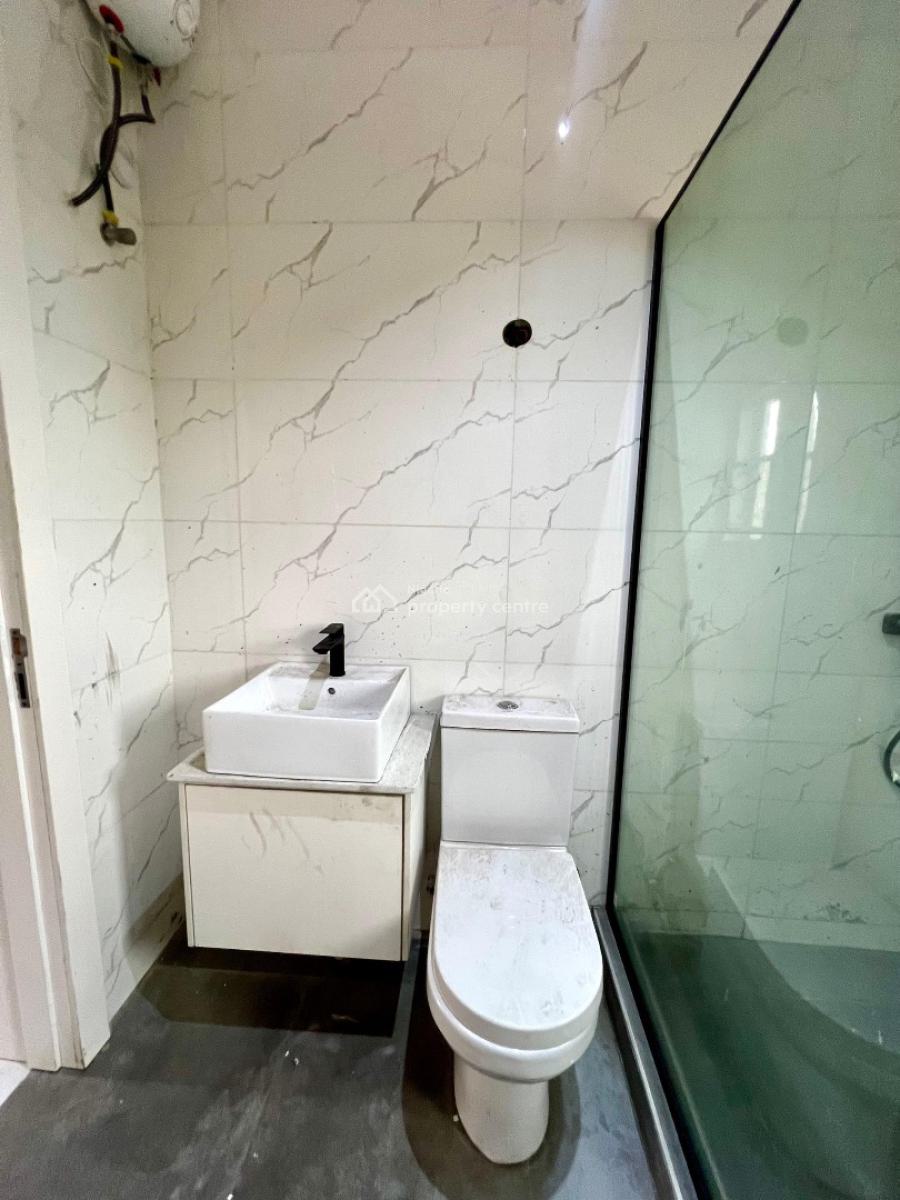 Well Finished 4 Bedroom Terrace Duplex with a Bq, Lekki Phase 1, Lekki, Lagos, Terraced Duplex for Sale