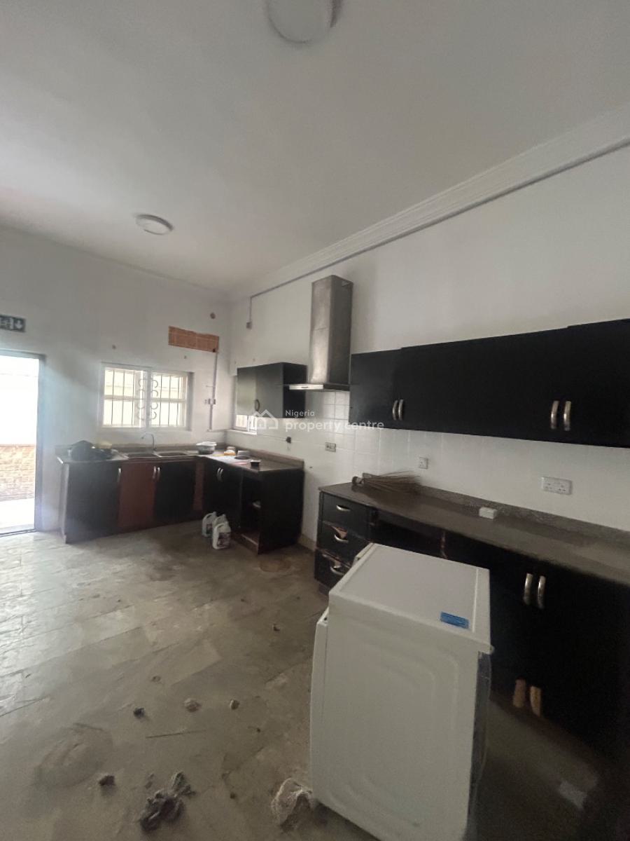 Well Maintained Spacious 5 Bedroom Detached Duplex for Both Commercial, Lekki Phase 1, Lekki, Lagos, Detached Duplex for Rent