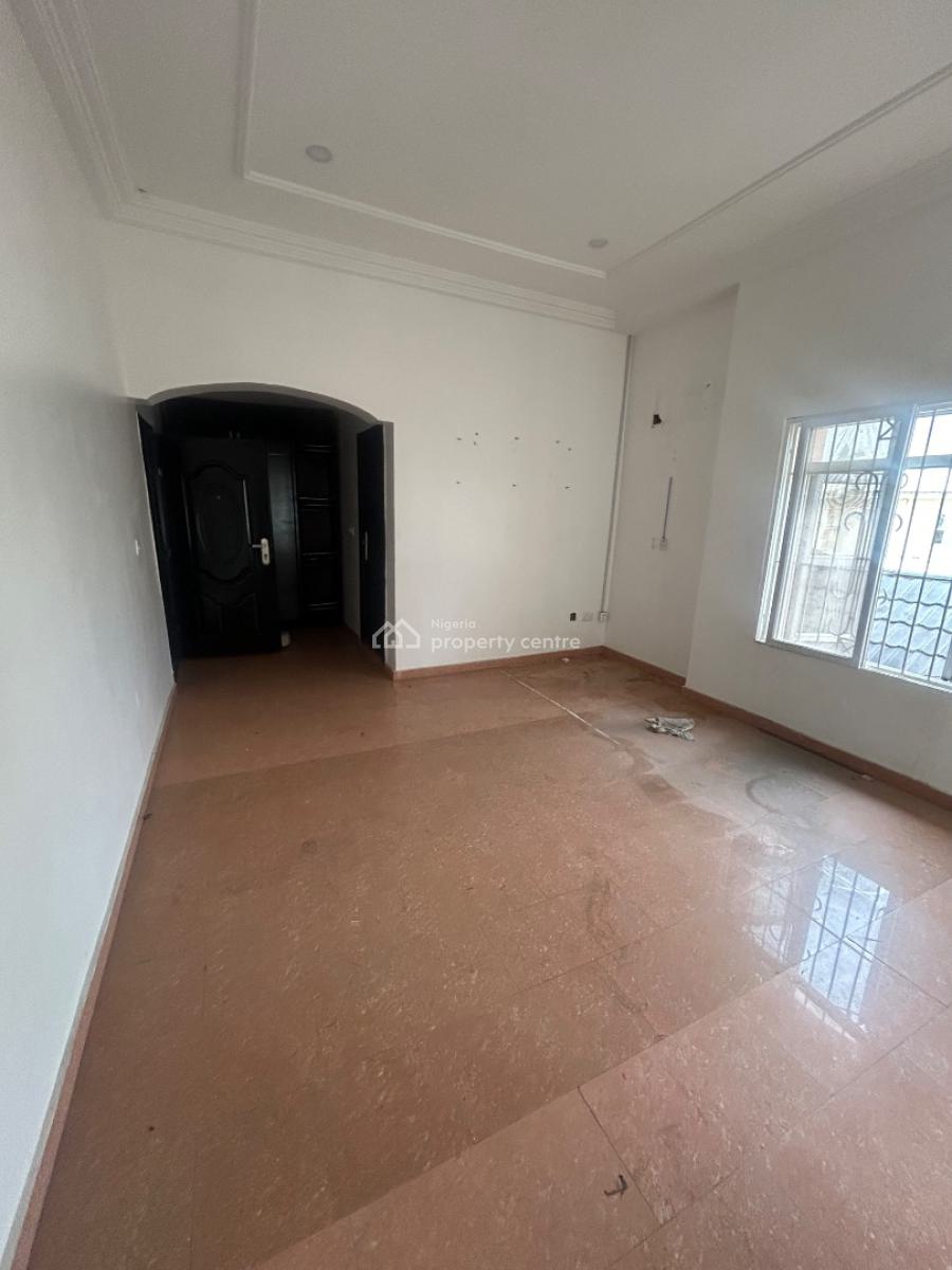 Well Maintained Spacious 5 Bedroom Detached Duplex for Both Commercial, Lekki Phase 1, Lekki, Lagos, Detached Duplex for Rent